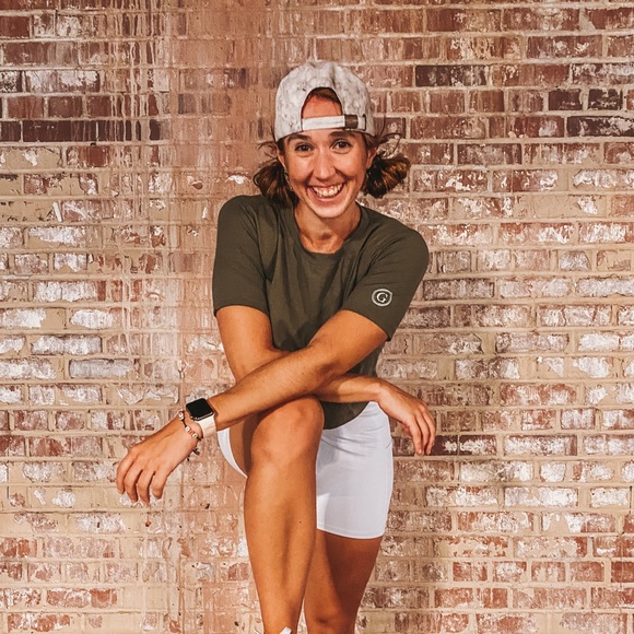 Meet your Posher, Sara - Picture 1 of 1